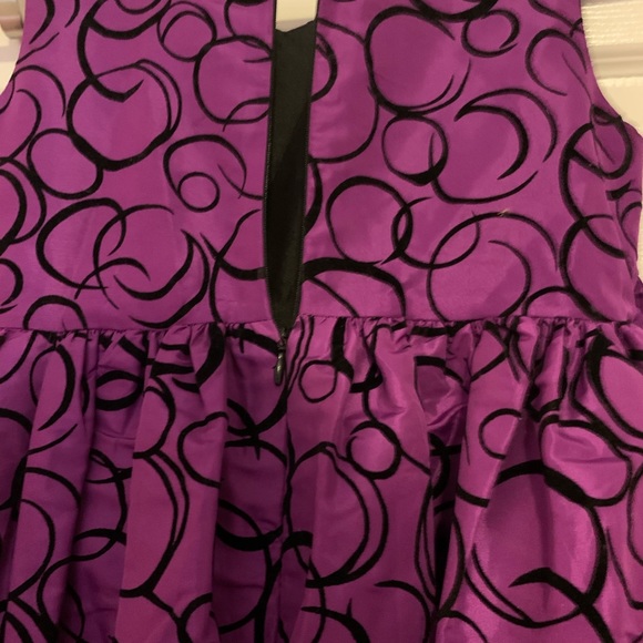 Fancy purple dress with velvet swirls - Picture 10 of 11